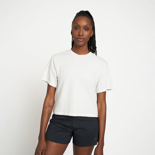 Model_Text: model is 6'0" and wears a small