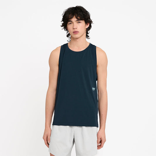 Model_Text: model is 6'0" and wears a large