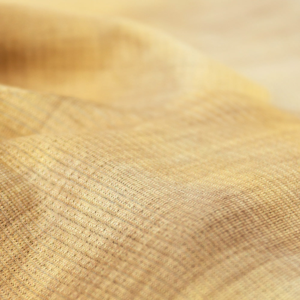 macro view of the fabric of the ciele athletics lightweight, race ready and performance driven short for womens named RDShort in sphinx color