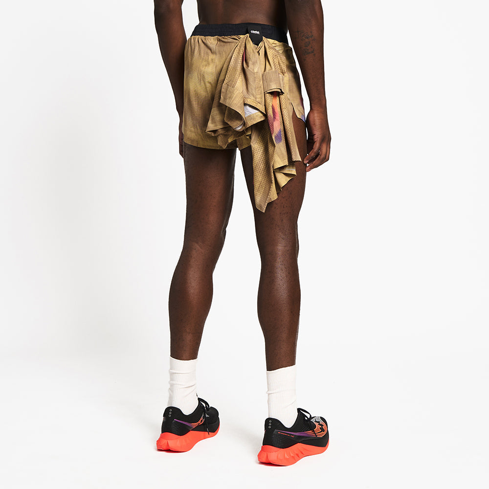 back view of the ciele athletics lightweight, race ready and performance driven short named RDShort in sphinx color, on a model 