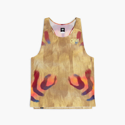 front view of the ciele athletics lightweight, race ready and performance driven singlet named RDSinglet in sphinx color