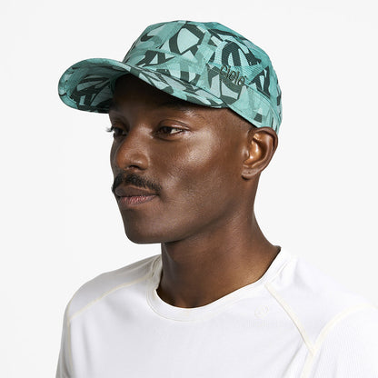 side view of ciele athletics GOCap SC Field Loopy unisex running hat in lightgrey color on a model