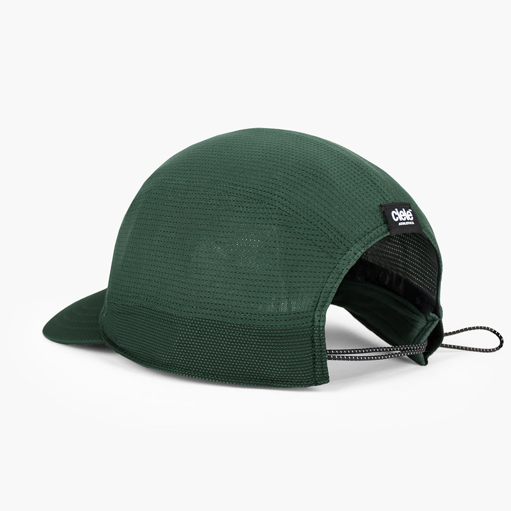 back view of the ciele athletics FTSCap unisex running hat with a curved brim in emerald color