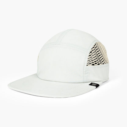 front view of ciele athletics GOCap longbrim unisex running hat with longer brim from the Lifestyle Edition collection, in light grey color