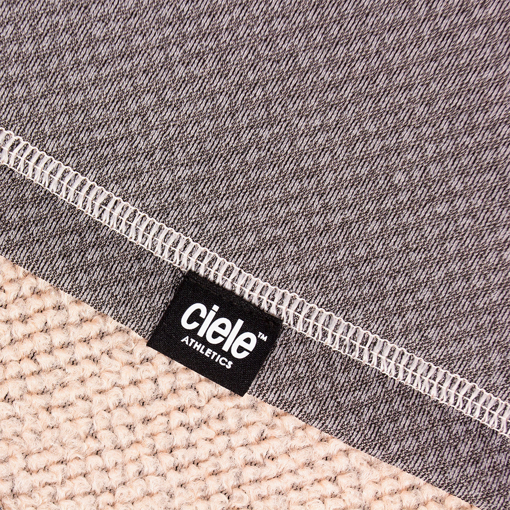 ciele athletics - UHCollar - Peachskin - 3