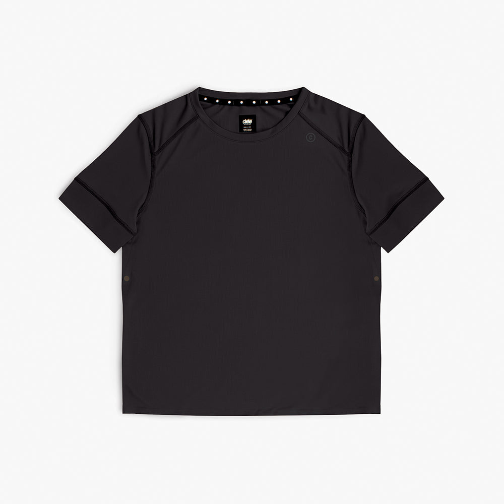 front view of ciele athletics FSTTShirt lightweight and performance driven T-Shirt in Shadowcast