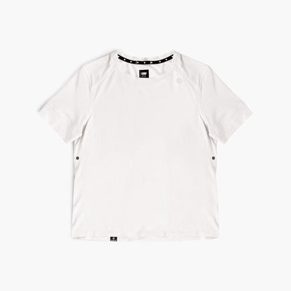 front view of ciele athletics FSTTShirt lightweight and performance driven T-Shirt in ghost