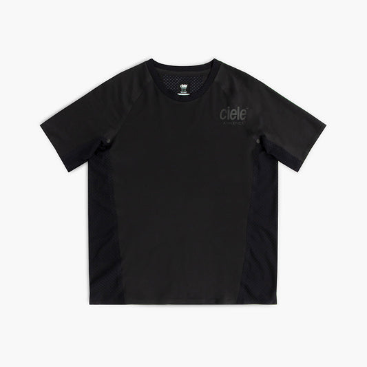 front view of the ciele athletics lightweight, race ready and performance driven T-Shirt for womens named RCDTShirt in shadowsphinx color