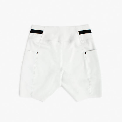 back view of ciele athletics FSTTight short running short in light grey
